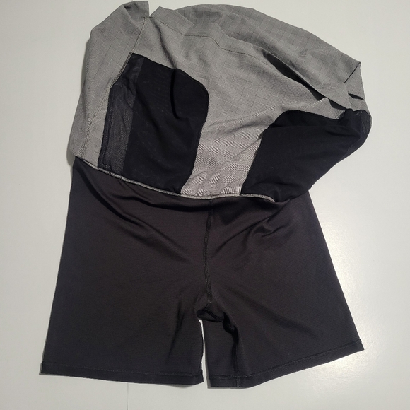 Athleta Plaid Soho Skort size 16. - Picture 11 of 13